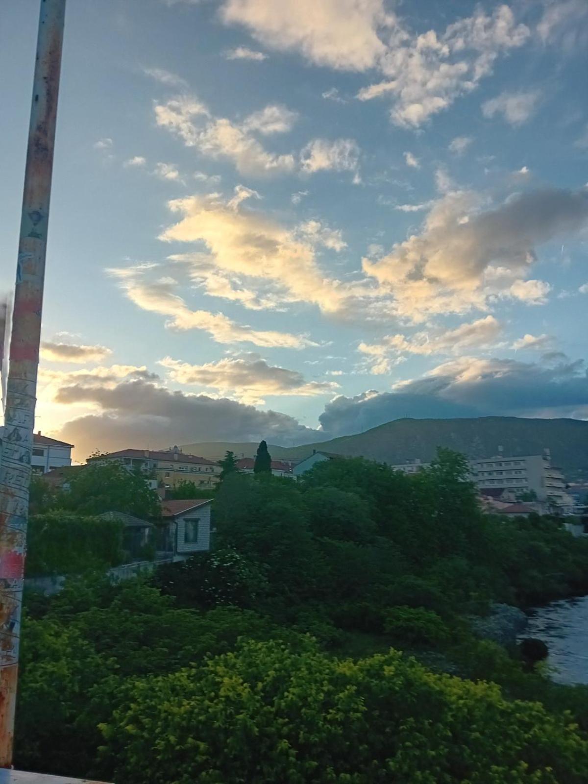 M&T Apartmani Mostar Buitenkant foto