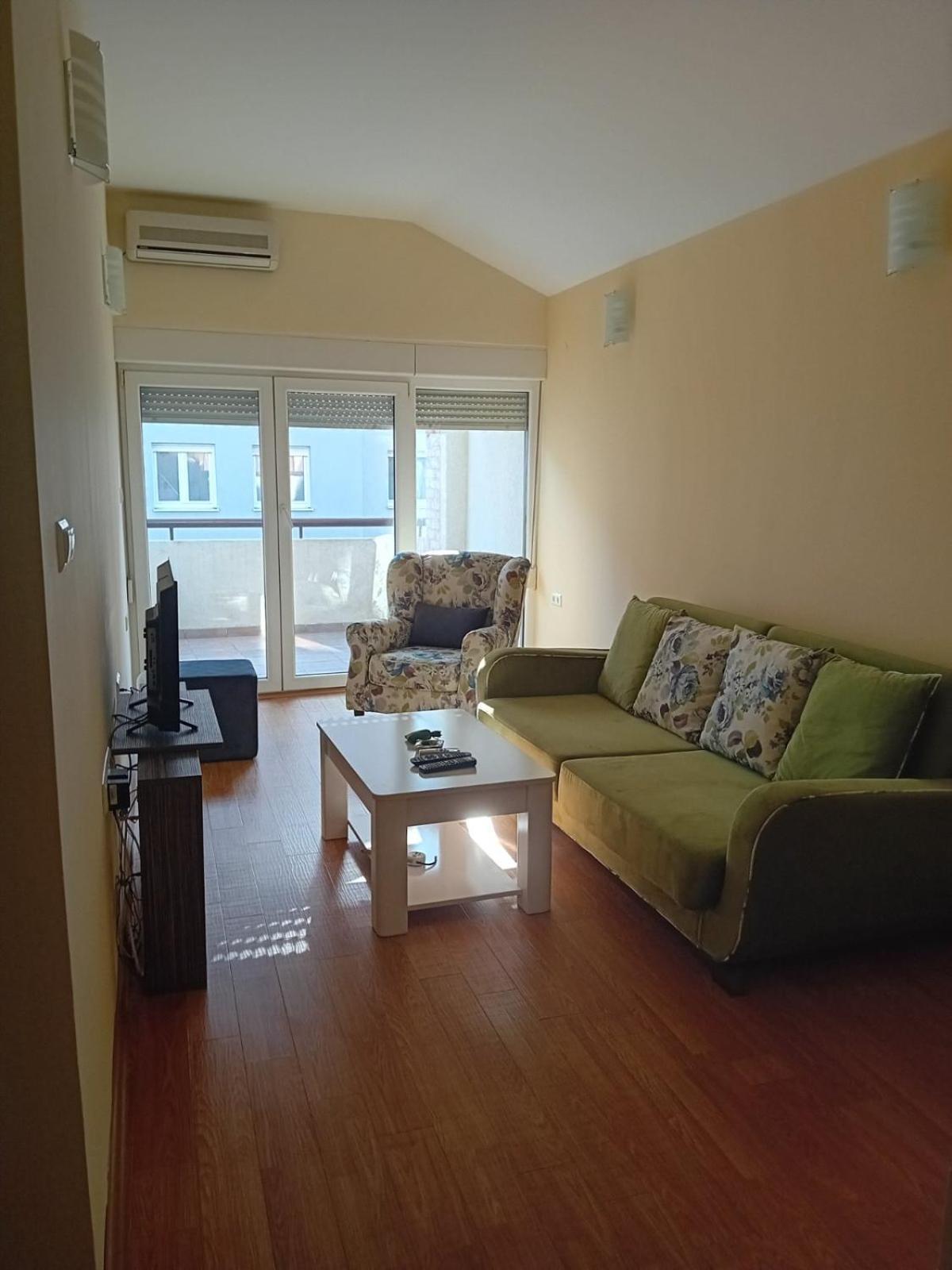 M&T Apartmani Mostar Buitenkant foto